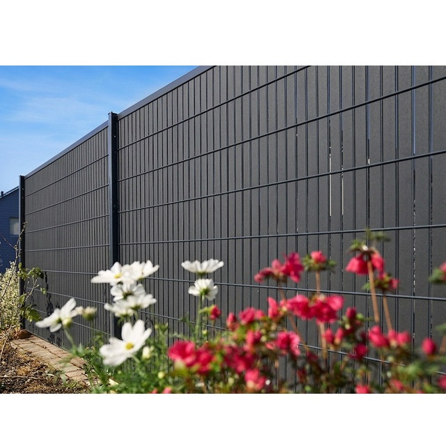 1830mm 8/6/8 anthrazit mit WPC Sichtschutz